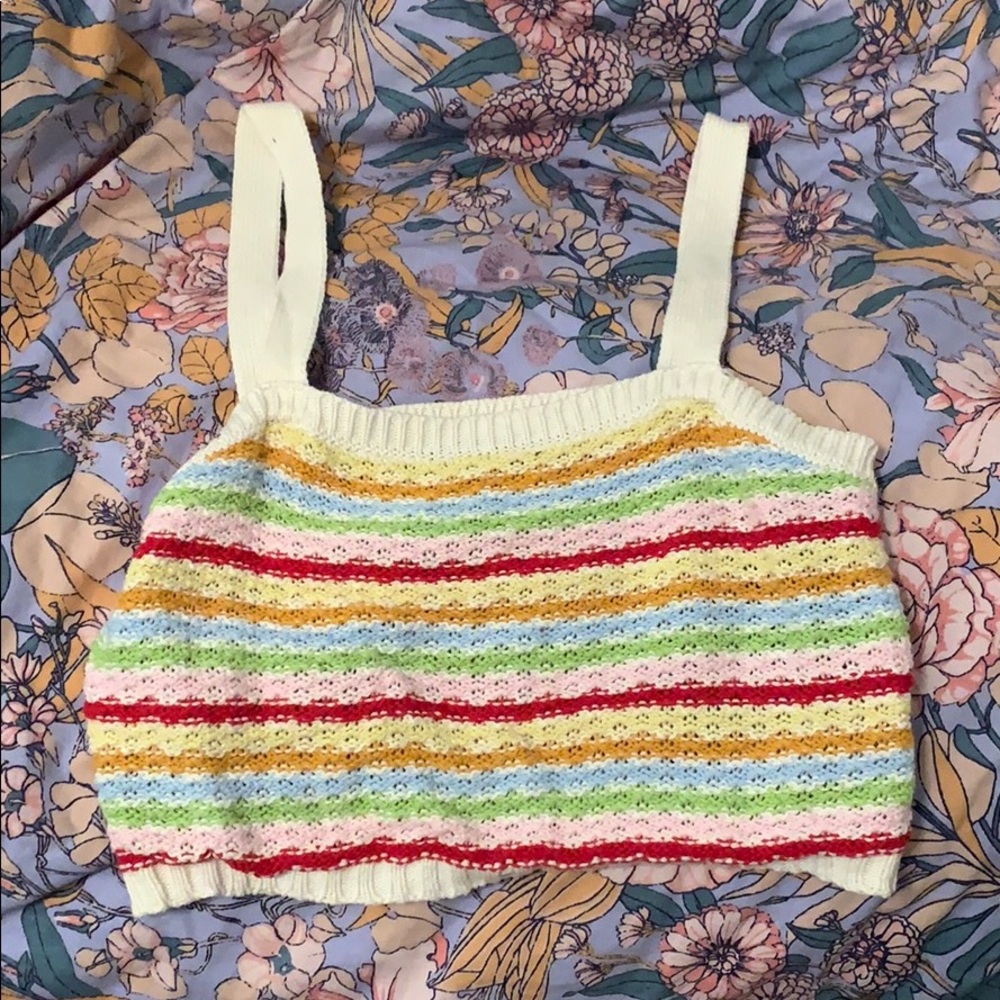 Forever 21 crop top size small